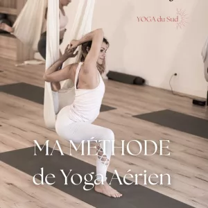 Rosa Aguilera enseignant lors d’une formation Yoga Aérien chez Yoga du Sud